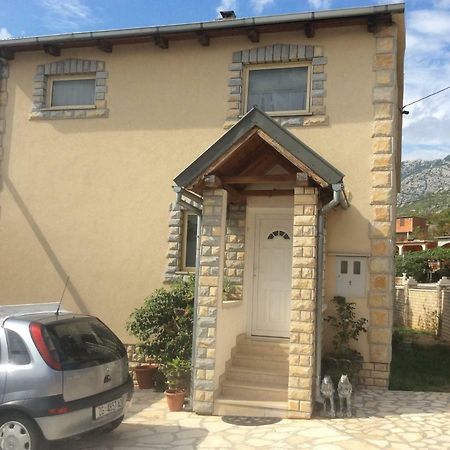 Apartman Nadia Karlobag Ngoại thất bức ảnh
